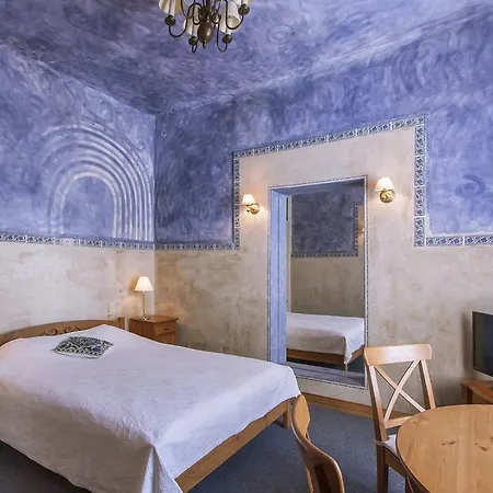 Palac Zabytek Goscinny Ze *