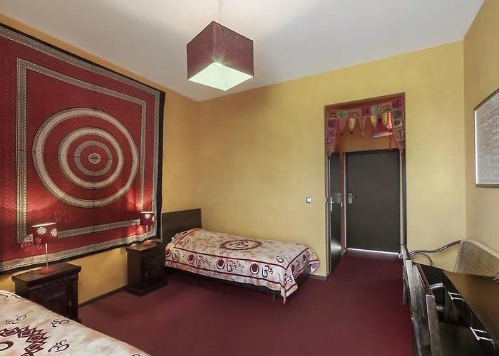 Vila Palac Zabytek Goscinny Ze *