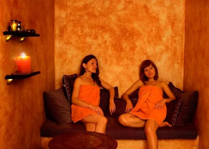 Palac Zabytek Goscinny Ze Nieznanice