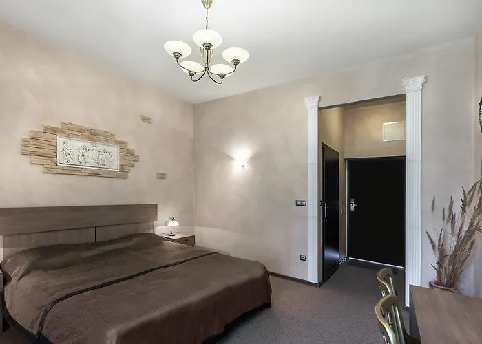 Palac Zabytek Goscinny Ze * Nieznanice